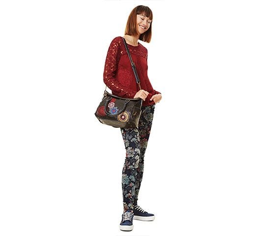 Más que un complemento: bolsos de Desigual para un 'look chulo'