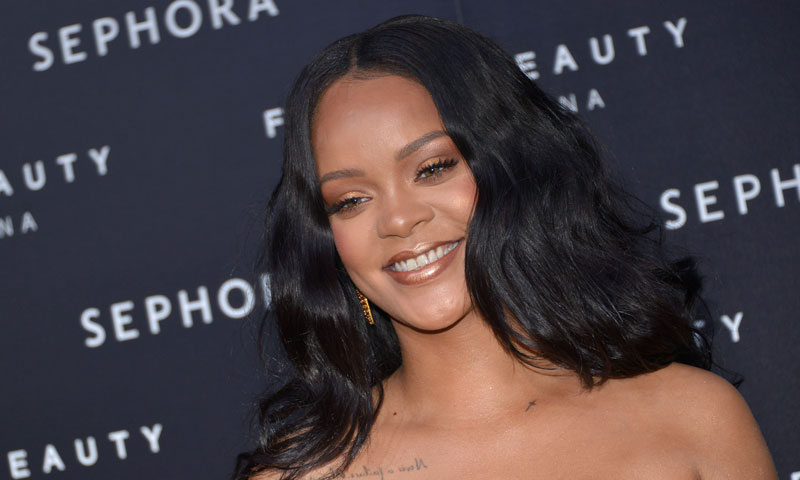Rihanna va un pasó más allá con su nueva firma de lencería