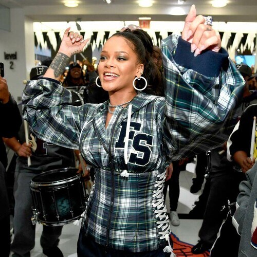 Rihanna es la reina del 'fashion must have': el 'athleisure'