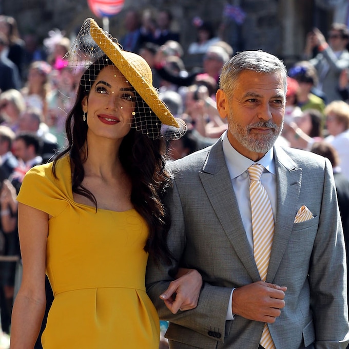 Y el vestido más buscado del enlace real ha sido…¡El de Amal Clooney!  