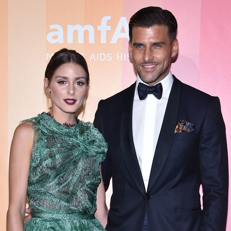 Olivia Palermo y su marido, Johannes Huebl, estilo en pareja en la gala amfAR