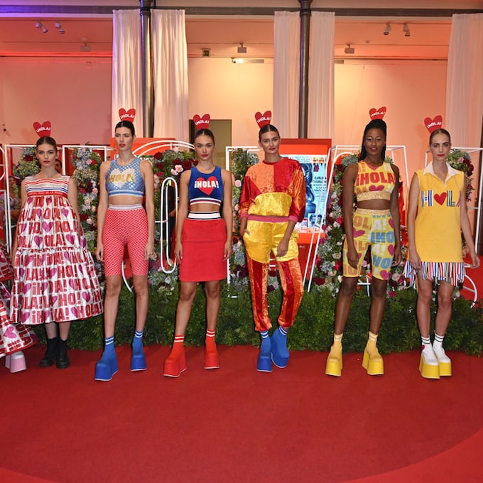 La Casa ¡HOLA! se llena de color y diversión con el primer 'fashion show' de Agatha Ruiz de la Prada