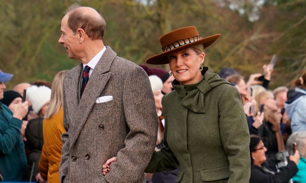 Todos los looks de Navidad que las 'royals' británicas han llevado a la misa en Sandringham