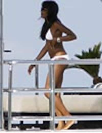Naomi Campbell y Dolce & Gabbana, vacaciones en alta mar