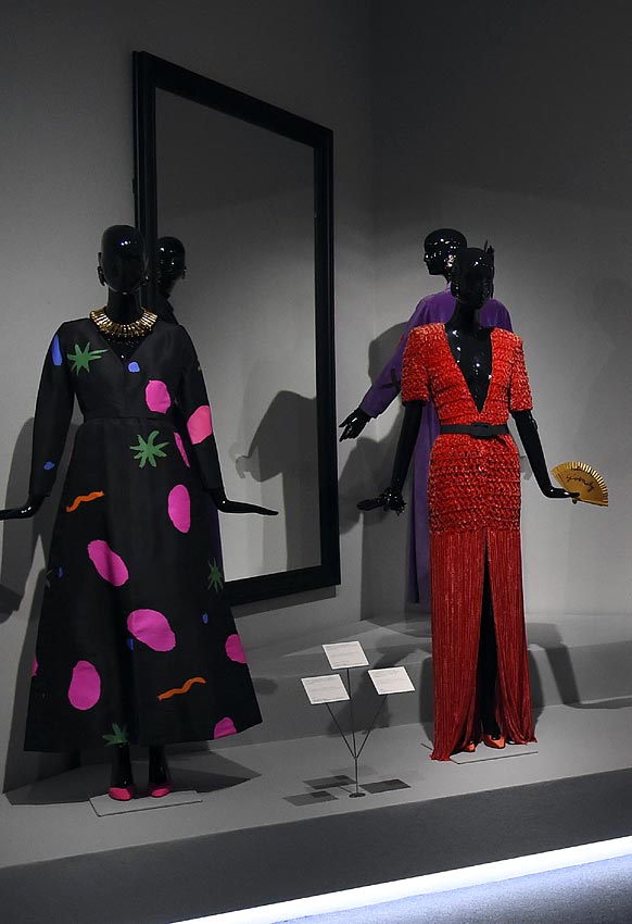 Entramos en el Museo Thyssen-Bornemisza: Así es la retrospectiva de Hubert de Givenchy