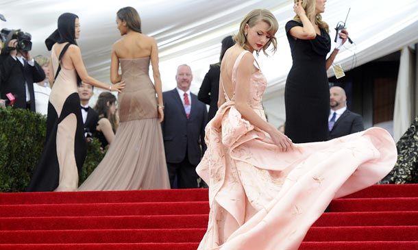 ¿Moda artesanal o tecnológica? La respuesta, en la gala MET 2016