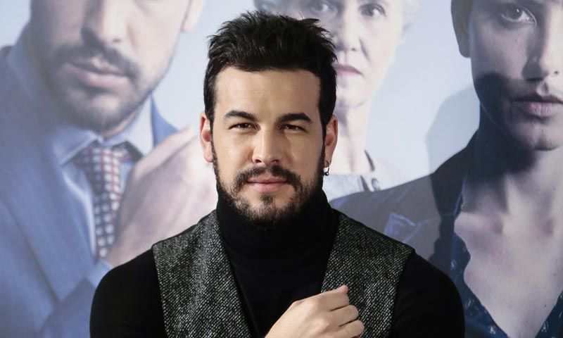 Mario Casas planta cara a los rumores de ruptura con Berta Vázquez sin perder la sonrisa