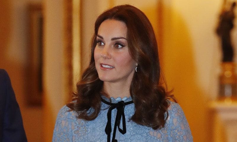 El primer estilismo de embarazada de la Duquesa de Cambridge es justo lo que esperábamos