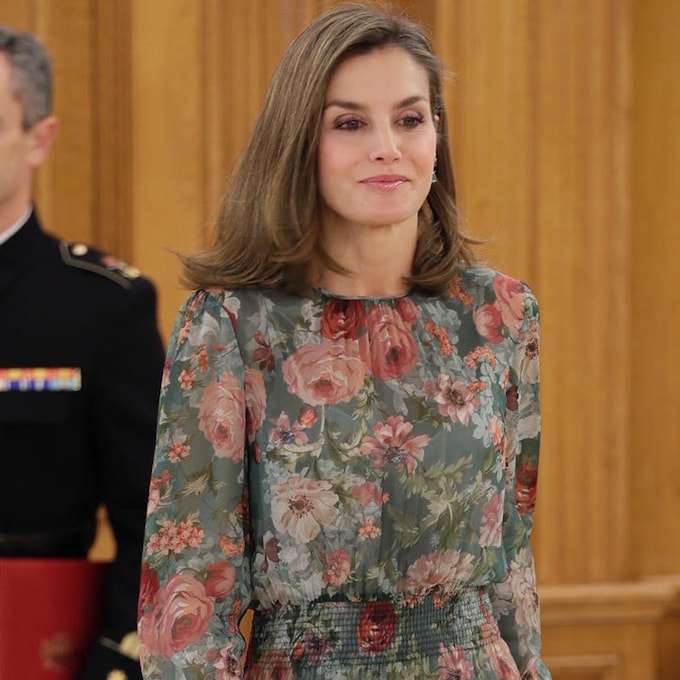 El nuevo vestido de la reina Letizia ya tiene su primera imitación 'made in China'