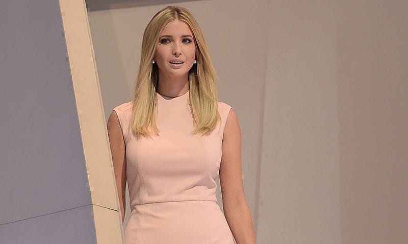 Ivanka Trump, criticada por usar La Casa Blanca para promocionar su marca