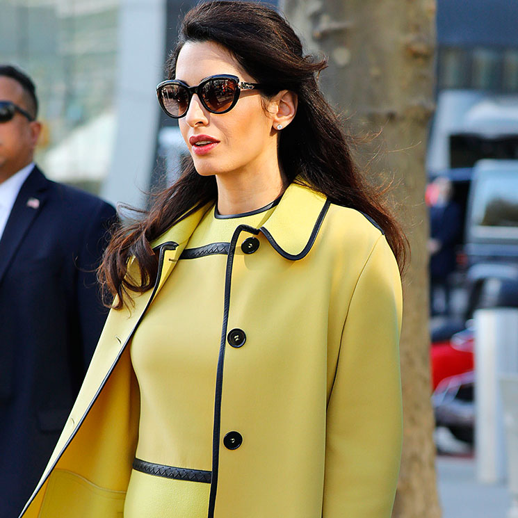 Amal Clooney emula a Jackie Kennedy por las calles de Nueva York