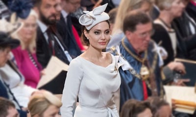 La respuesta de Angelina Jolie a Meghan Markle con su último vestido 'royal'