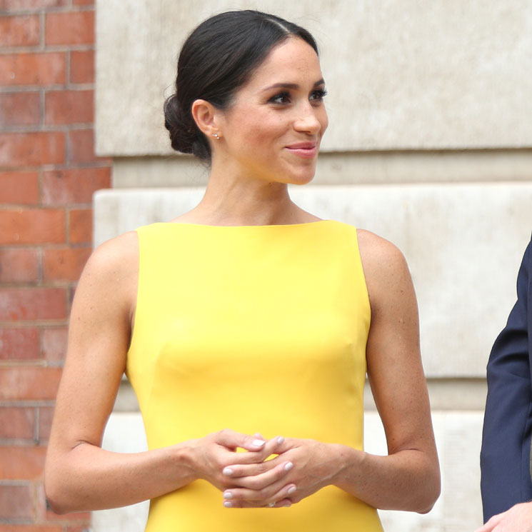 Meghan Markle arriesga: las revelaciones de su look de verano en su última aparición