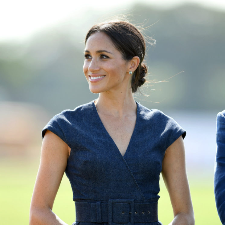 El truco de Meghan Markle para disimular que lleva los zapatos grandes