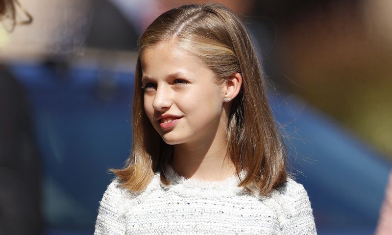 La princesa Leonor se viste del color del Rey y la infanta Sofía, del favorito de la Reina