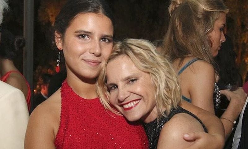 Cayetana Rivera y la conexión de estilo con Eugenia Martínez de Irujo en su puesta de largo