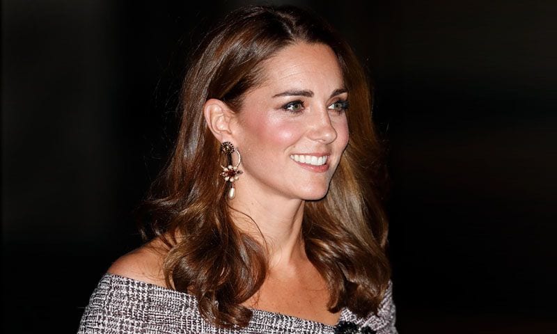 La duquesa de Cambridge estrena diseño con guiño a Meghan Markle
