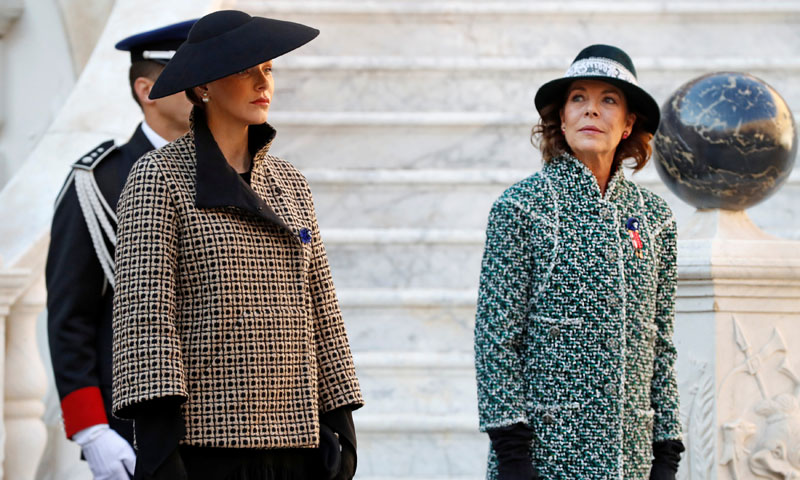 Carolina y Charlene, dos formas de entender la moda en el Día Nacional de Mónaco