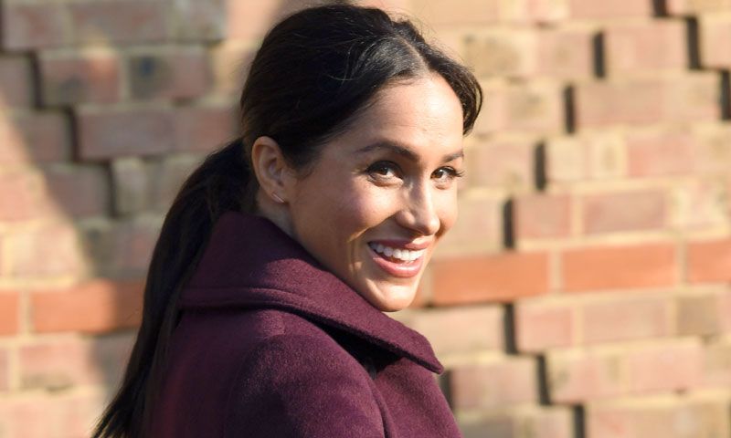 '¿Eres tú, Meghan?' La duquesa de Sussex emula en vaqueros a Victoria Beckham