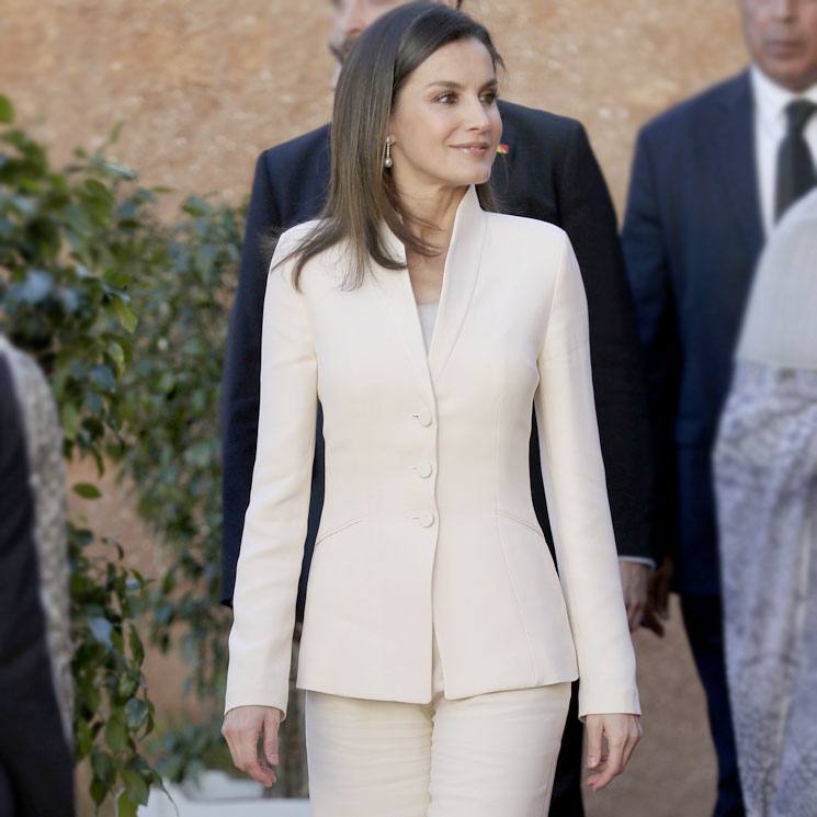 Doña Letizia recupera el traje de su pedida de mano por San Valentín