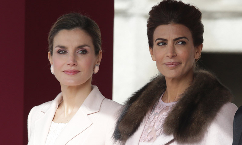 Doña Letizia y Juliana Awada: ¿Quién se inspira en quién?