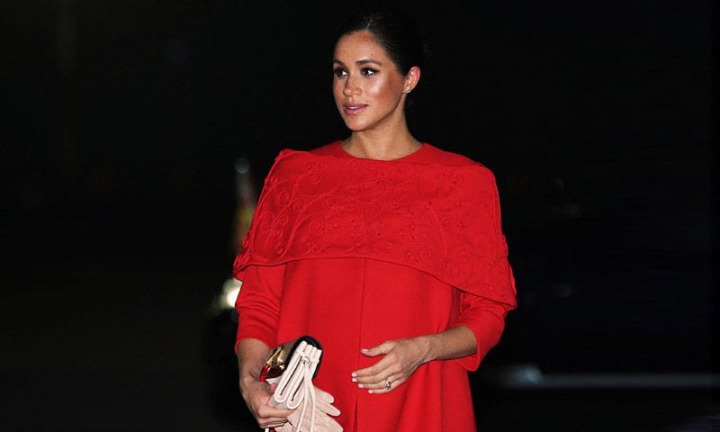 El vestido con mensaje de Meghan Markle a su llegada a Marruecos