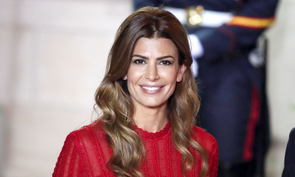 Al detalle, los 5 conjuntos con los que Juliana Awada se ha 'enfrentado' a la Reina