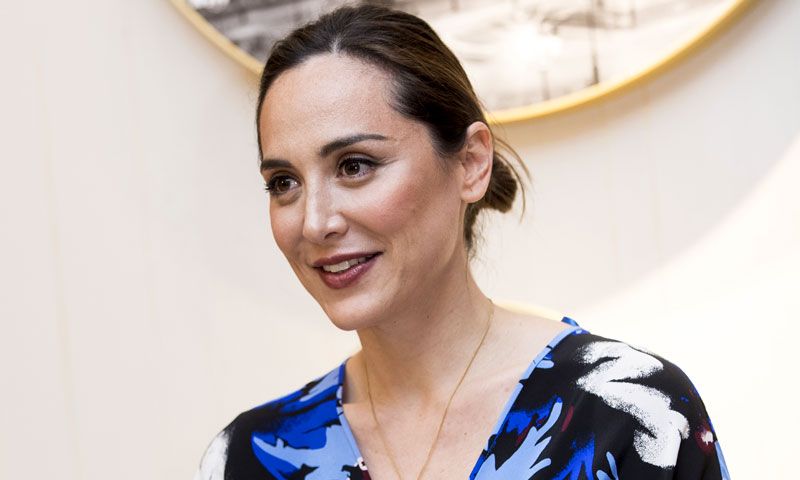 La emotiva joya que corona la imagen más primaveral de Tamara Falcó