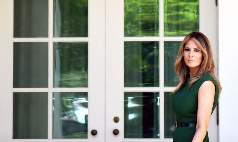 24 horas después, Melania Trump recrea el anecdótico look de Kate Middleton