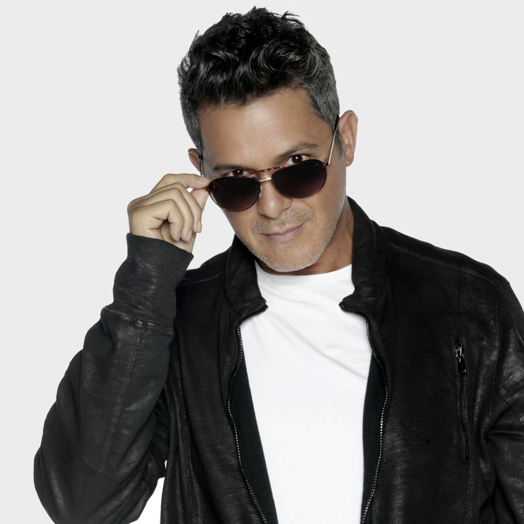 Alejandro Sanz afianza su faceta como diseñador con sus primeros complementos para mujer