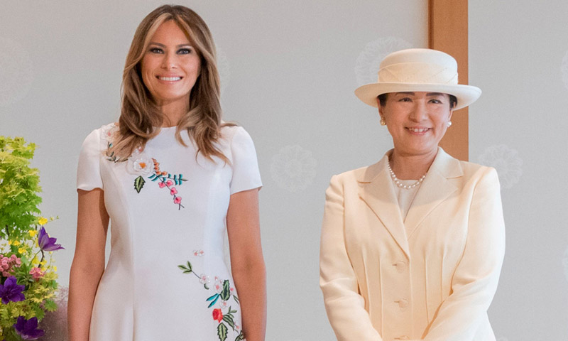 Melania Trump vs Masako: dos formas de entender la moda a través de los diseños midi