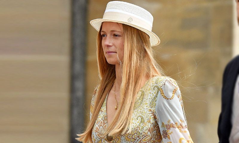 Llega el efecto 'Alizee': La cuñada de Kate Middleton arrasa con su vestido de 50 euros