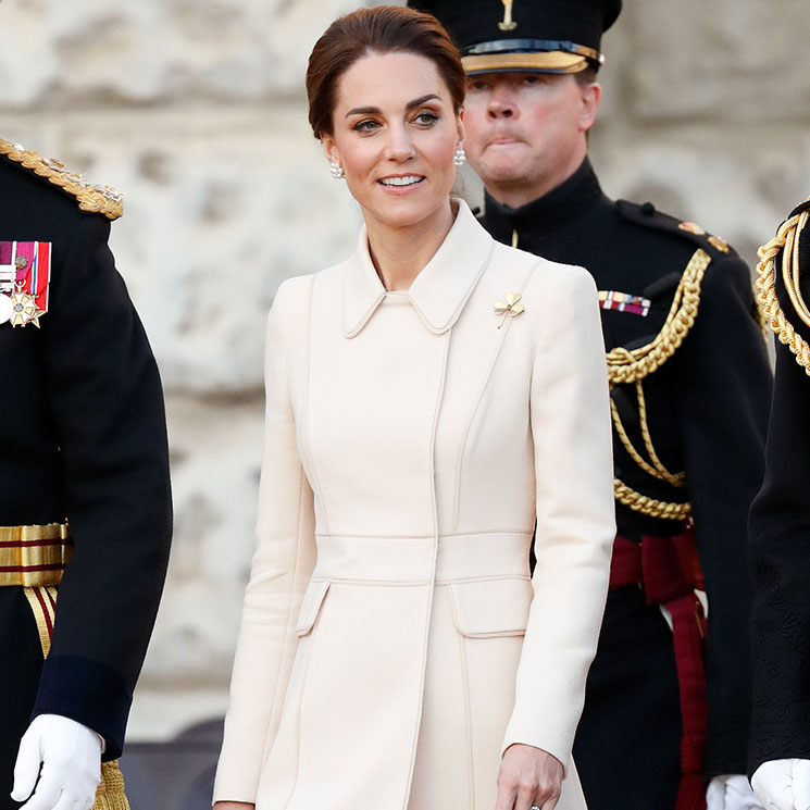 La duquesa de Cambridge recupera un broche histórico y rompe con su propia tradición