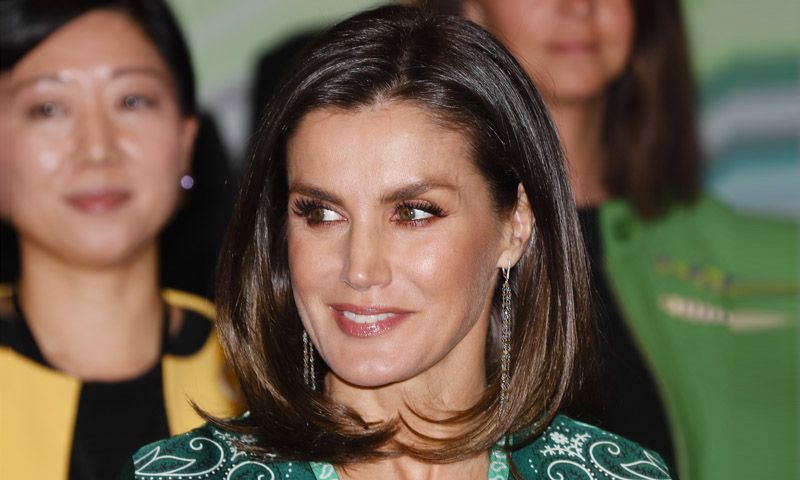 ¿Le ha prestado doña Letizia su vestido viral a su gran amiga Sonsoles Ónega?
