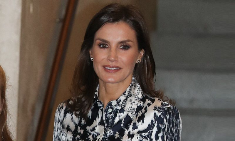 La reacción de Victoria Beckham al ver a doña Letizia con uno de sus diseños por primera vez