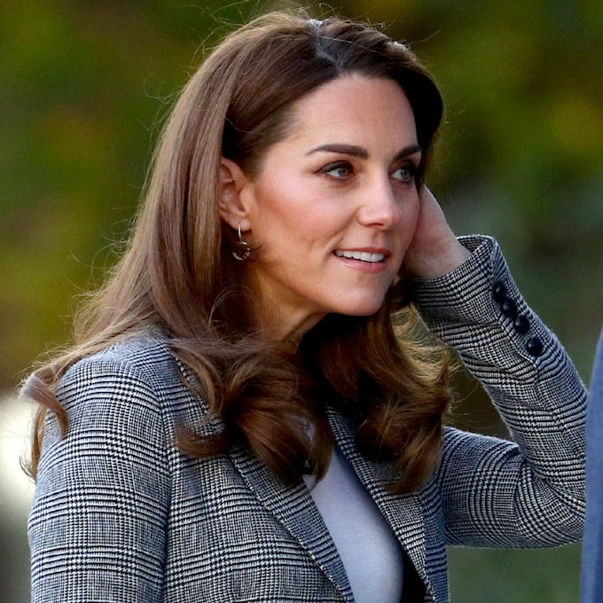 ¿Es nueva? Kate Middleton juega al despiste con su chaqueta de cuadros