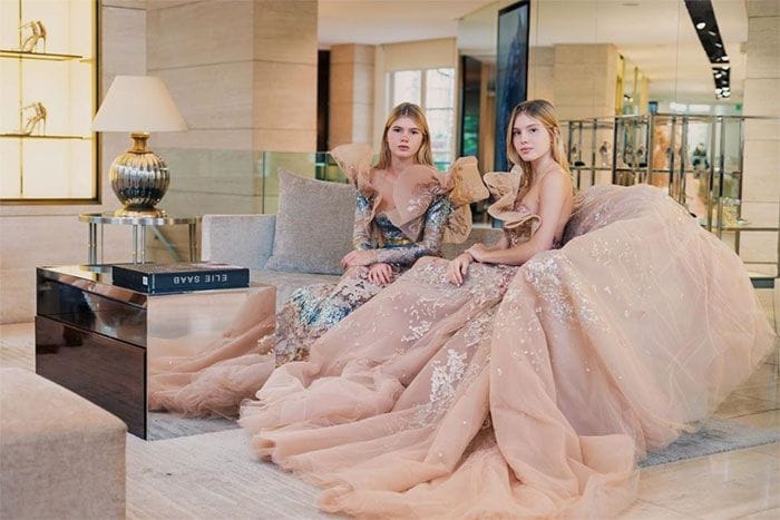 https://www.hola.com/imagenes/moda/actualidad/20191129155198/victoria-cristina-iglesias-vestidos-baile-debutantes-detalles/0-752-891/victoriacristinaiglesias4z-z.jpg