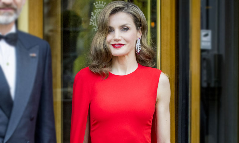 Diez vestidos que doña Letizia nunca ha repetido y nos gustaría ver en 2020