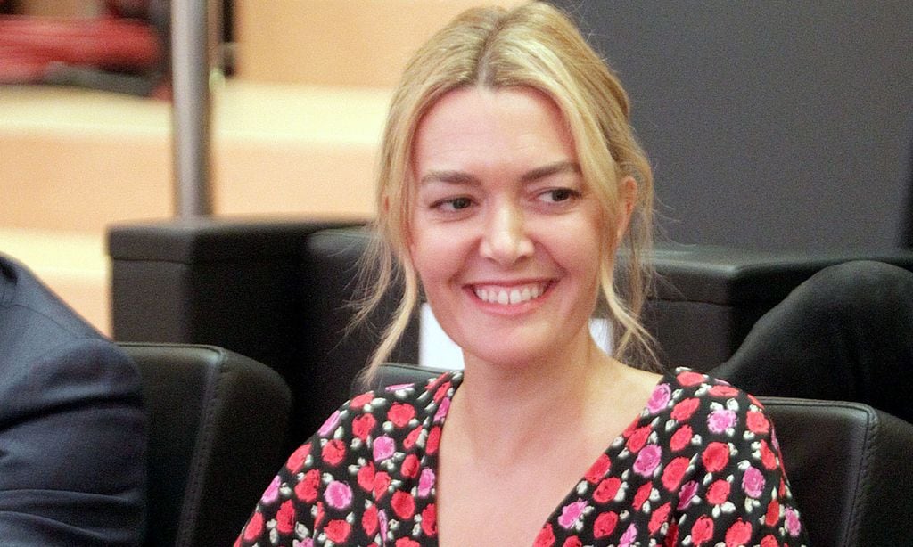 El vestido de flores con truco de Marta Ortega vuelve a Zara por 13 euros