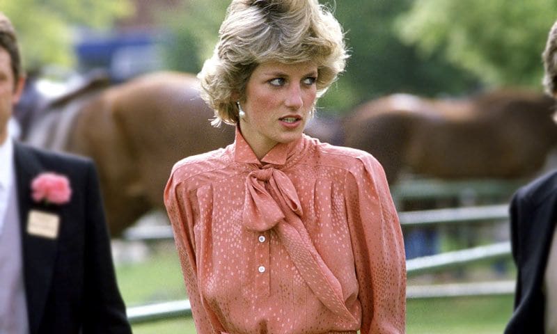 Blusas Diana de Gales