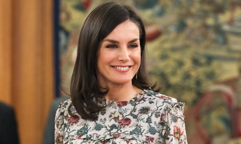 blusas y vestidos de moda 2018