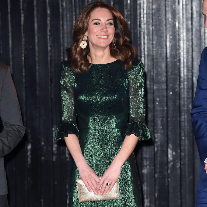Kate Middleton copia a Beatriz de York su brillante y transparente look de boda