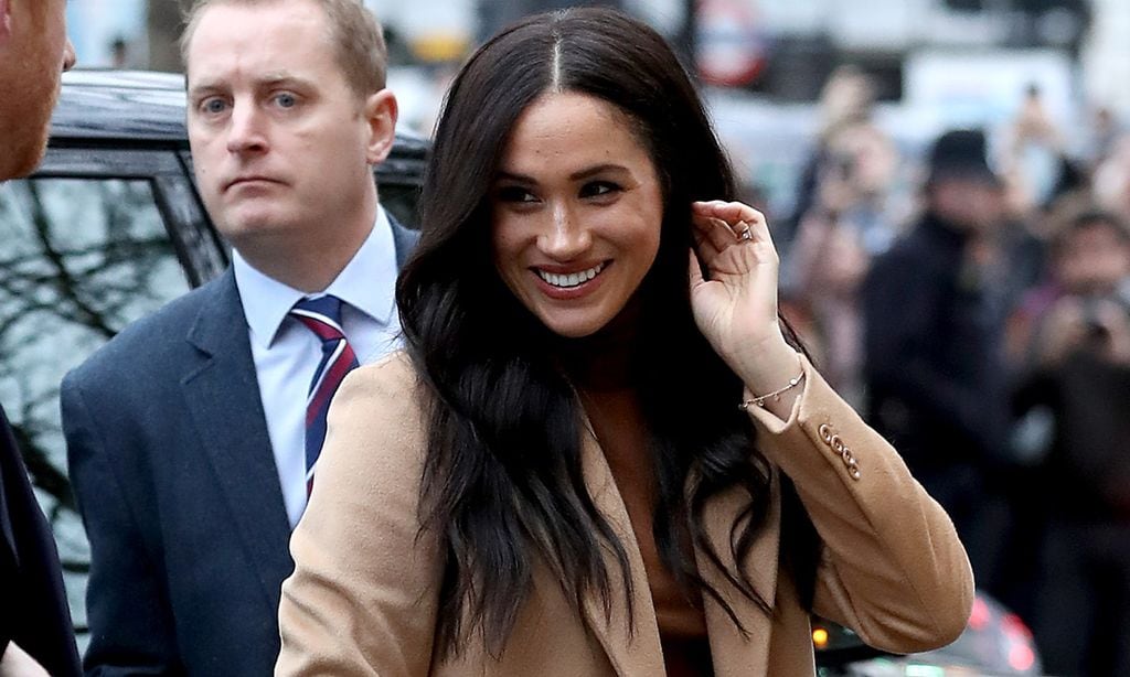 El bolso 'made in Spain' que pasó desapercibido en el último look londinense de Meghan Markle