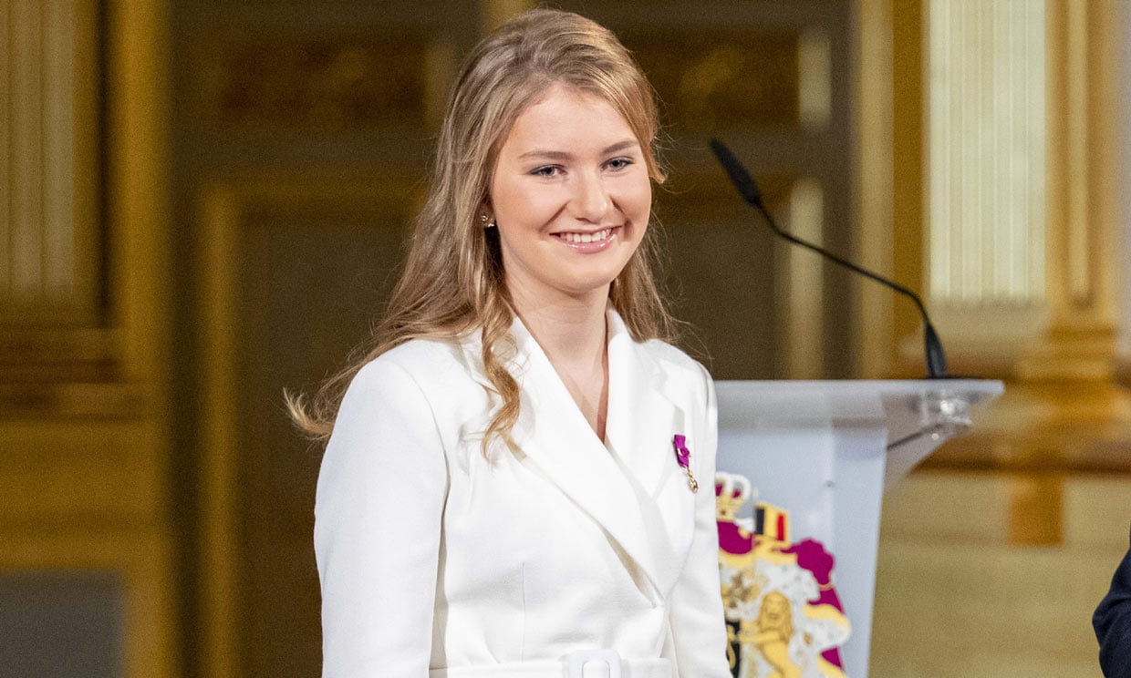 Elisabeth de Bélgica con vestido blanco