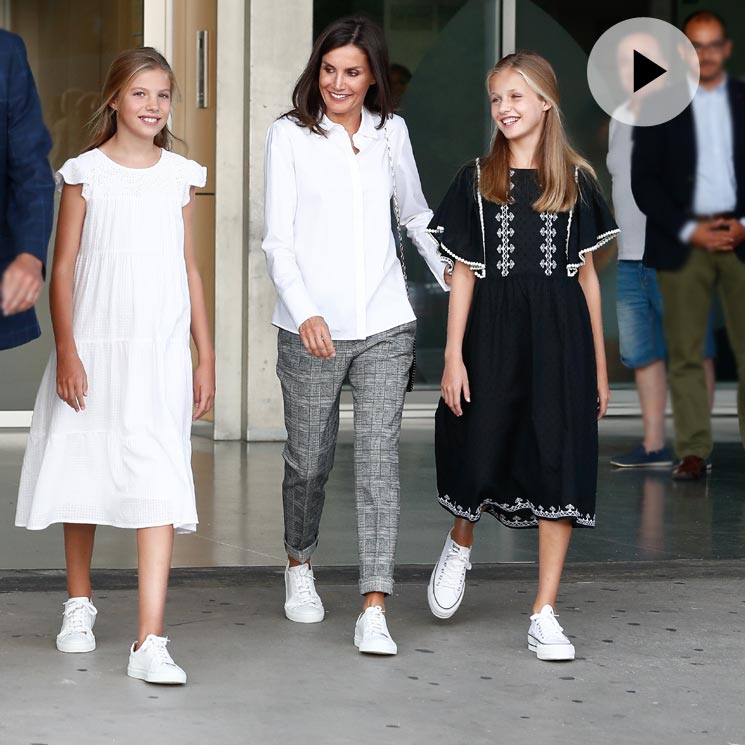 Princesa Leonor, reina Letizia... ¿Qué 'royal' es la más transgresora en zapatillas?