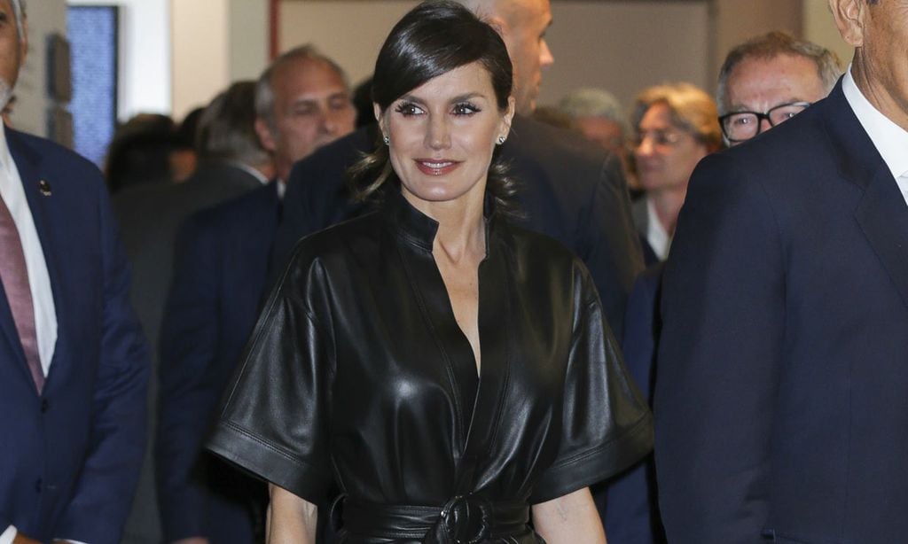 El vestido más cañero de doña Letizia conquista a Ana de Armas