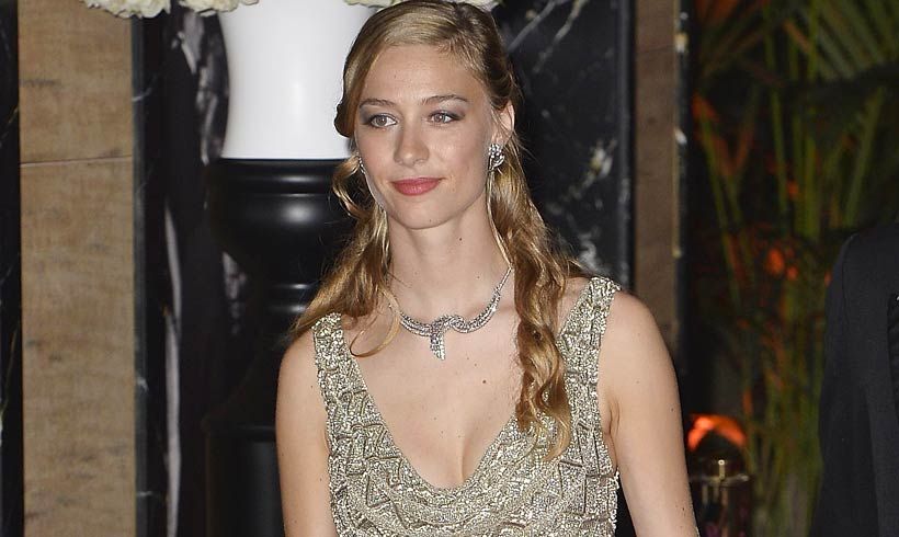 Beatrice Borromeo con vestido joya