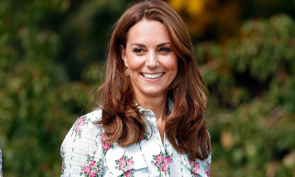 Kate Middleton con vestido de flores