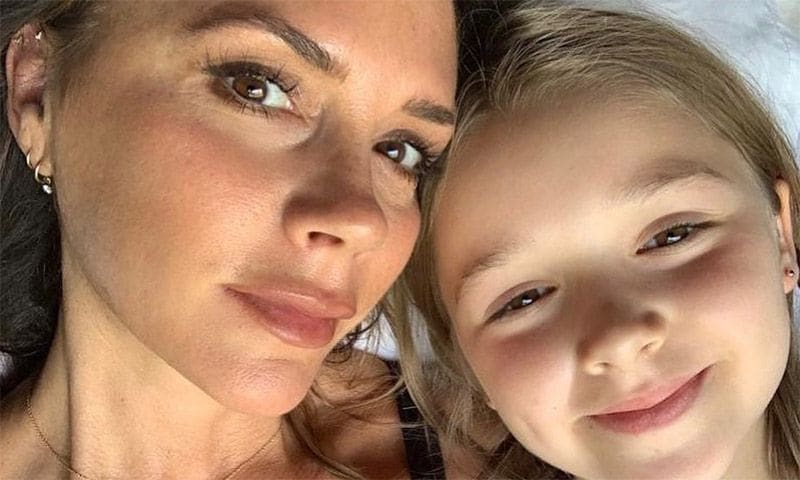 ¿Futura diseñadora de moda? Harper Beckham sigue los pasos de Victoria con su última hazaña