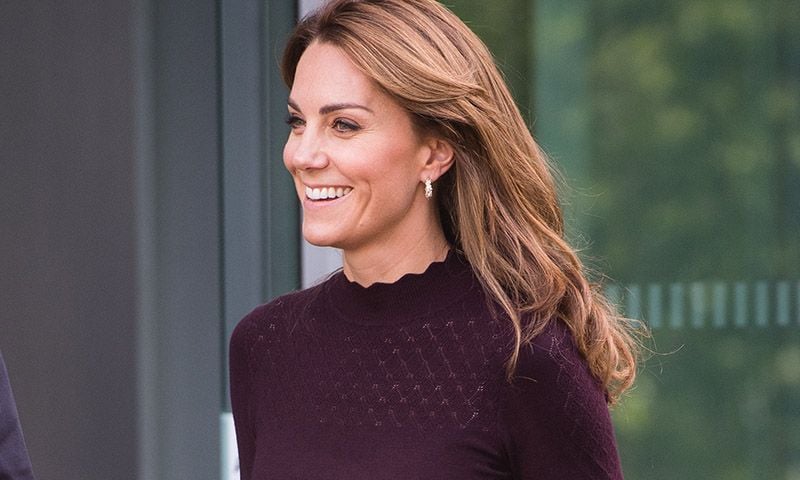 En una foto inédita, Kate convence con su look más relajado en vaqueros y zapatillas